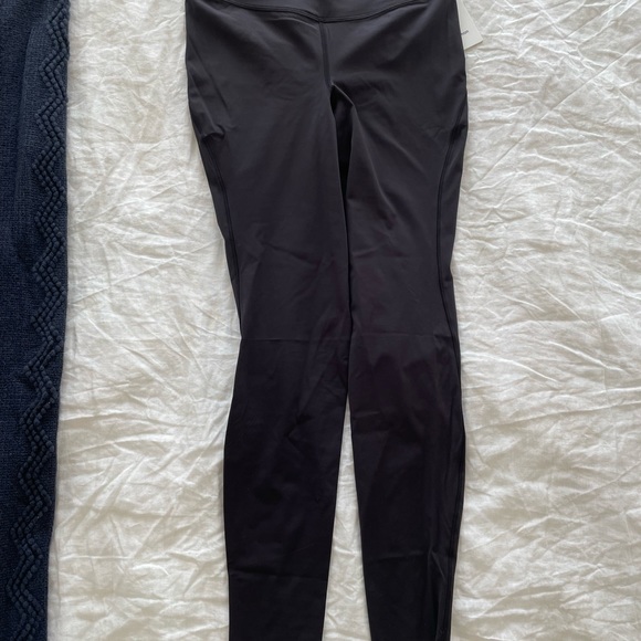 Lululemon Base Pace HR tight 28” Brushed BRAND NEW - Picture 7 of 8